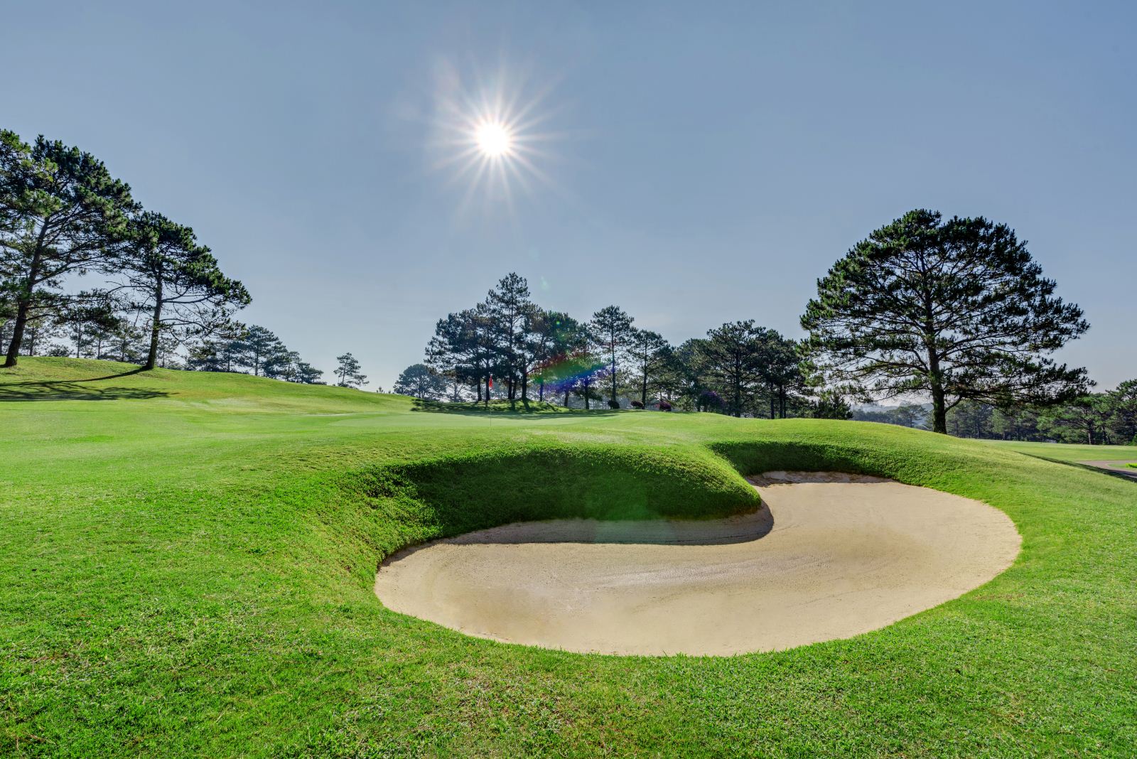 Dalat Place Golf Club 2